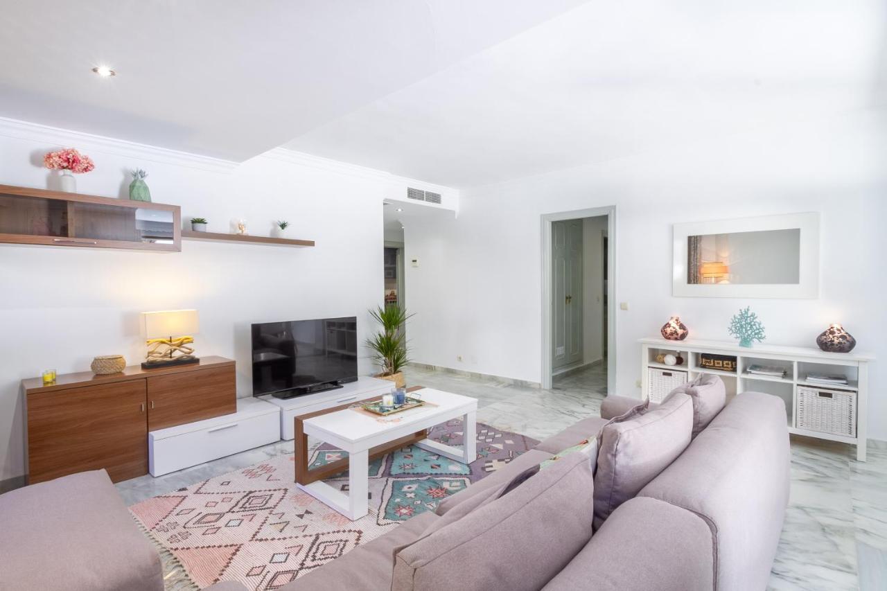 Marbella Banus Suites - Golden Beach Marbella Suite Экстерьер фото