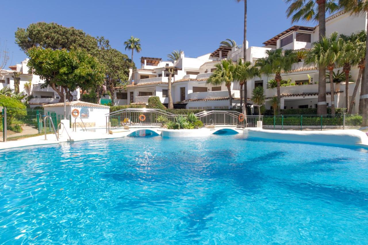 Marbella Banus Suites - Golden Beach Marbella Suite Экстерьер фото